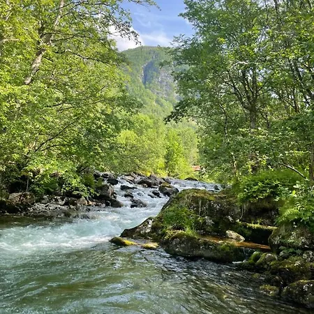 Monshaugen - Privat Retreat Sykkylven