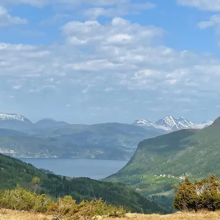 Monshaugen * Sykkylven