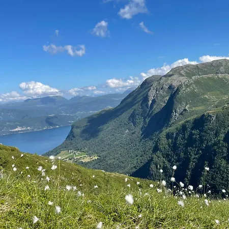 Nocleg ze śniadaniem Monshaugen *