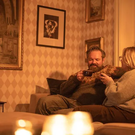 Monshaugen Bed & Breakfast Sykkylven