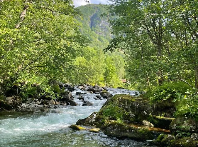 Monshaugen - Privat Retreat Sykkylven