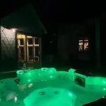 Oda ve Kahvaltı Monshaugen - Privat Retreat *