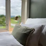 Oda ve Kahvaltı Monshaugen - Privat Retreat Sykkylven