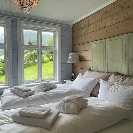 Bed & Breakfast Monshaugen - Privat Retreat