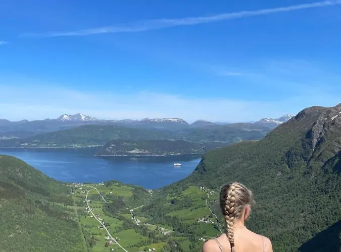 Monshaugen Frühstückspension Sykkylven